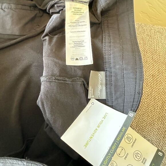 Eddie Bauer Black Skirt Bermuda Skort Stretch Slightly Curvy Regular Size 8 NWT - Picture 6 of 12